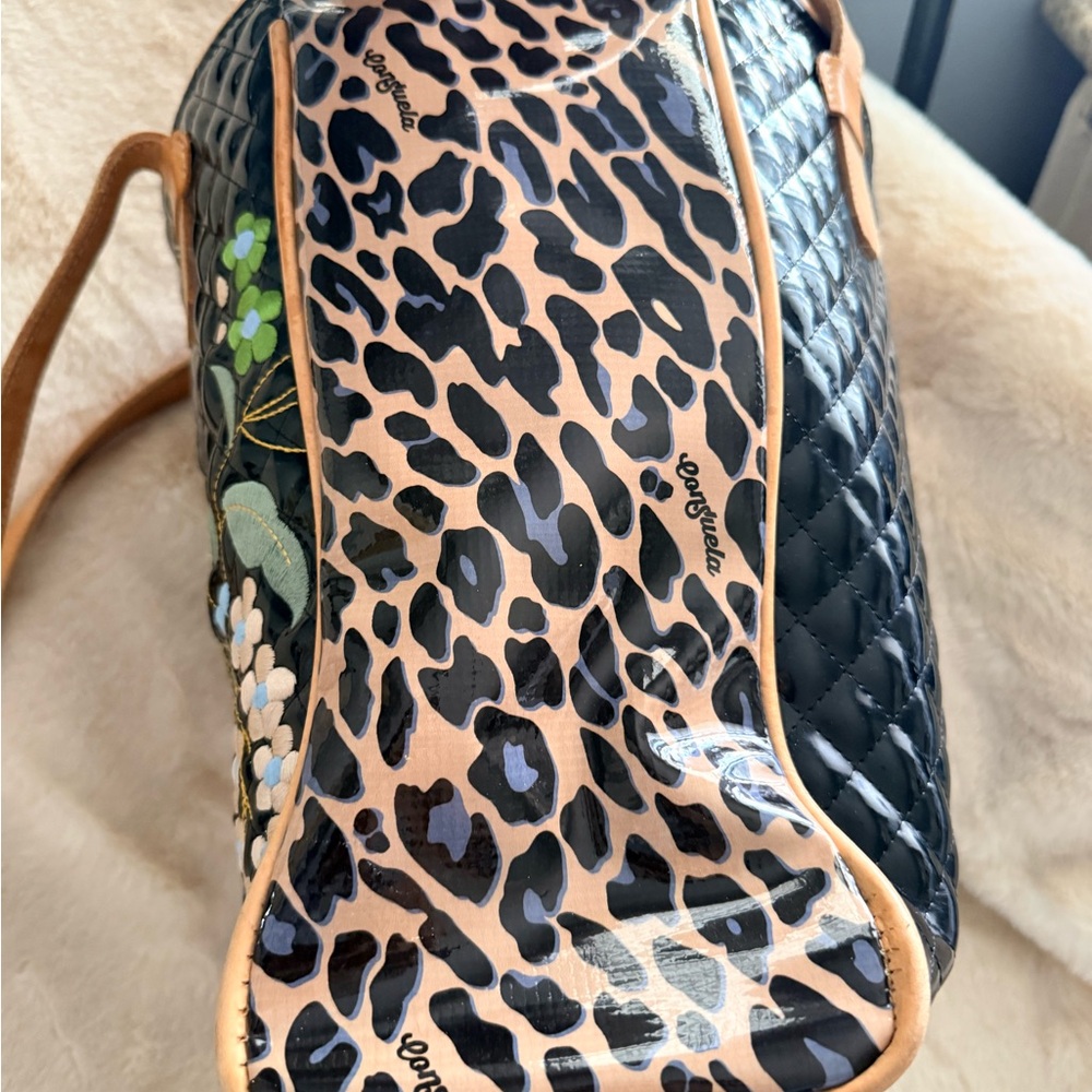 Consuela Black and Tan Floral Tote - Picture 13 of 16